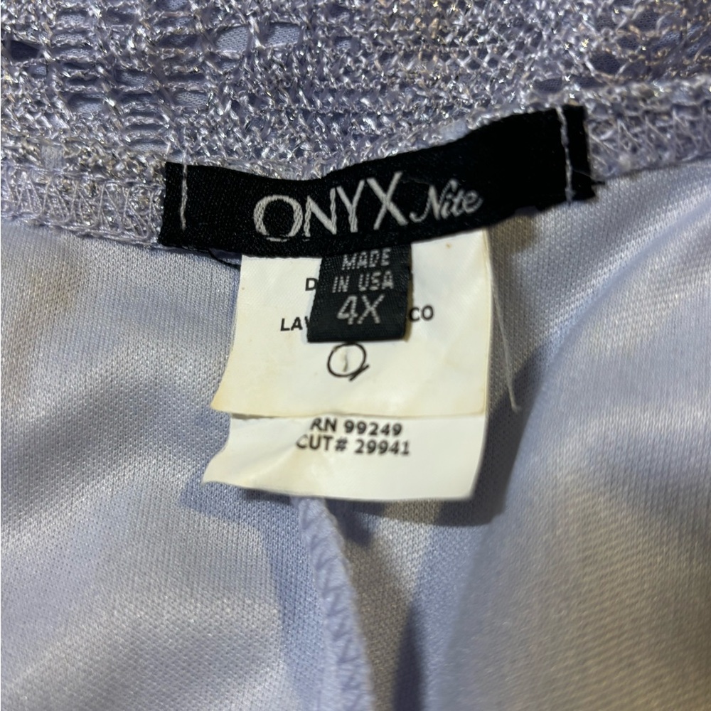 ONYX nite beautiful, pale, purple tassel top size 4X - Picture 3 of 3
